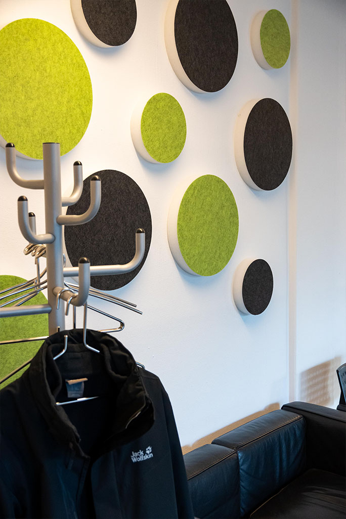 Bunte Kreise an der Wand