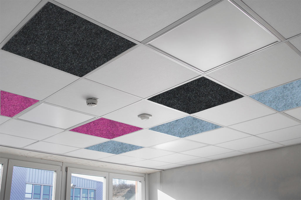 soni COLOR RD Grid ceiling with white and colored inserts that improve the room acoustics.